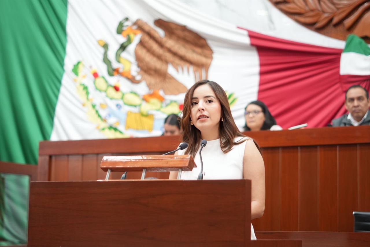 Miriam Martínez Sánchez votó en contra de la reforma constitucional que atenta contra los derechos humanos y división de poderes